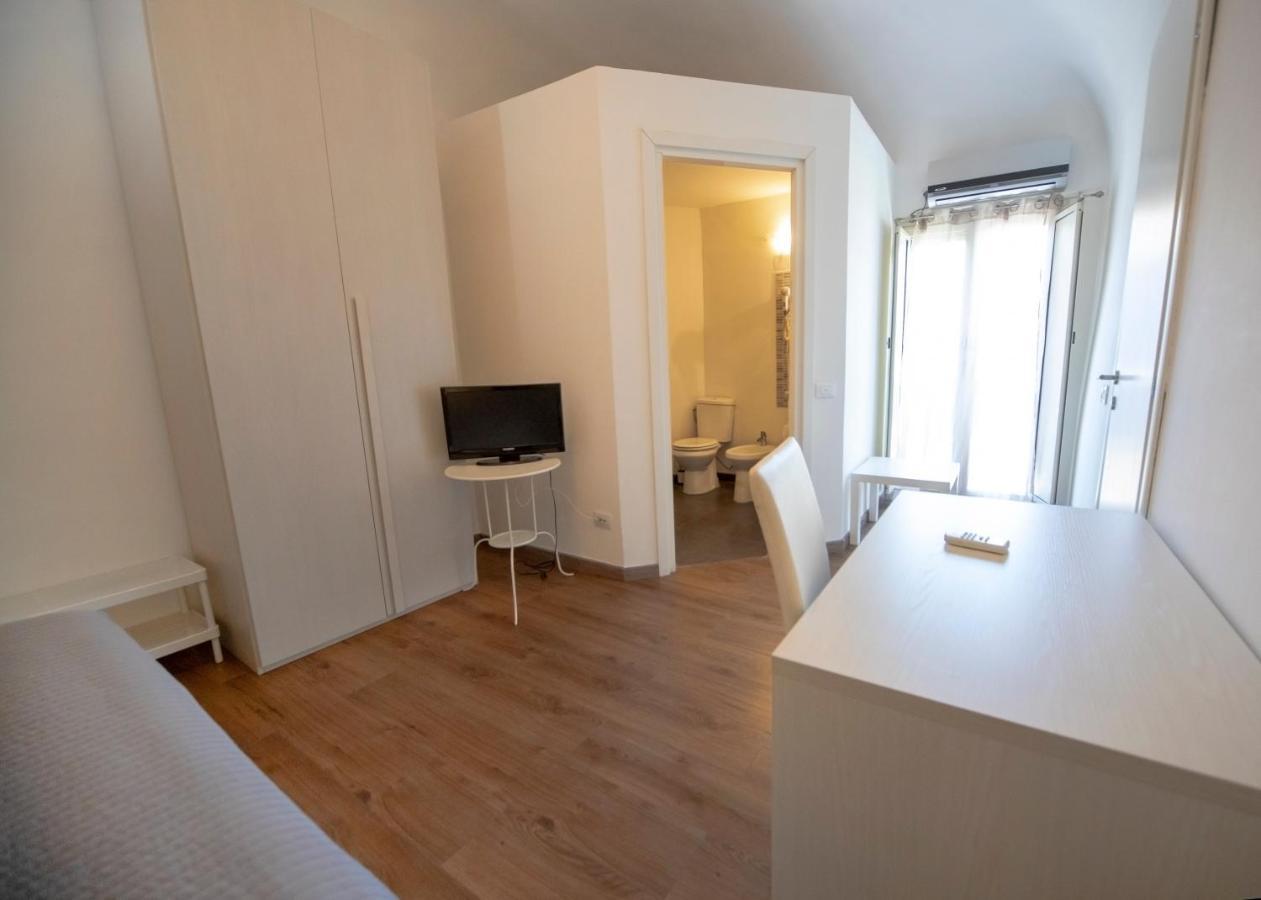 Zurria Rooms Catania Exterior photo